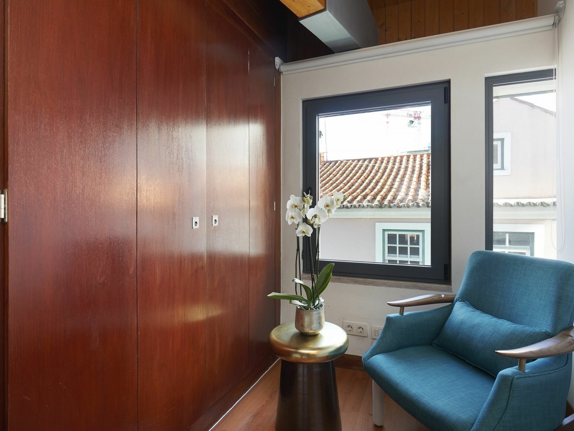 Principe Real Two Bedroom Loft * Lisbon